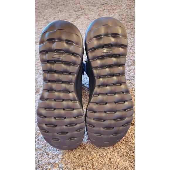 Skechers Women's Black Ankle Suede Boot w/faux Fur Lining Size 8 NEW - Picture 6 of 8